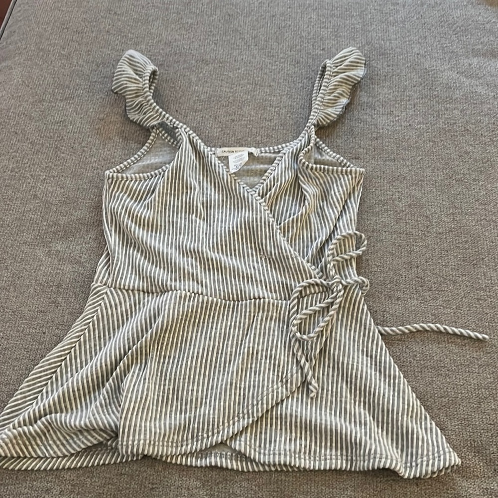 Caution to the wind shirt size small